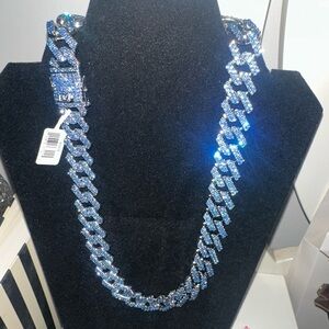 Invicta Sparkling Blue Chain Necklace